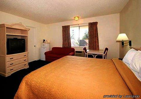 Quality Inn 2*