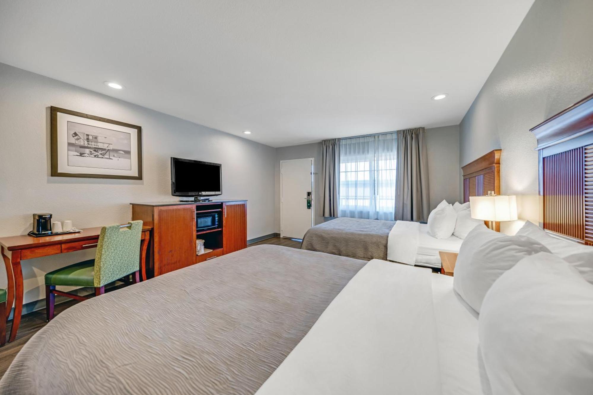 Quality Inn 2*