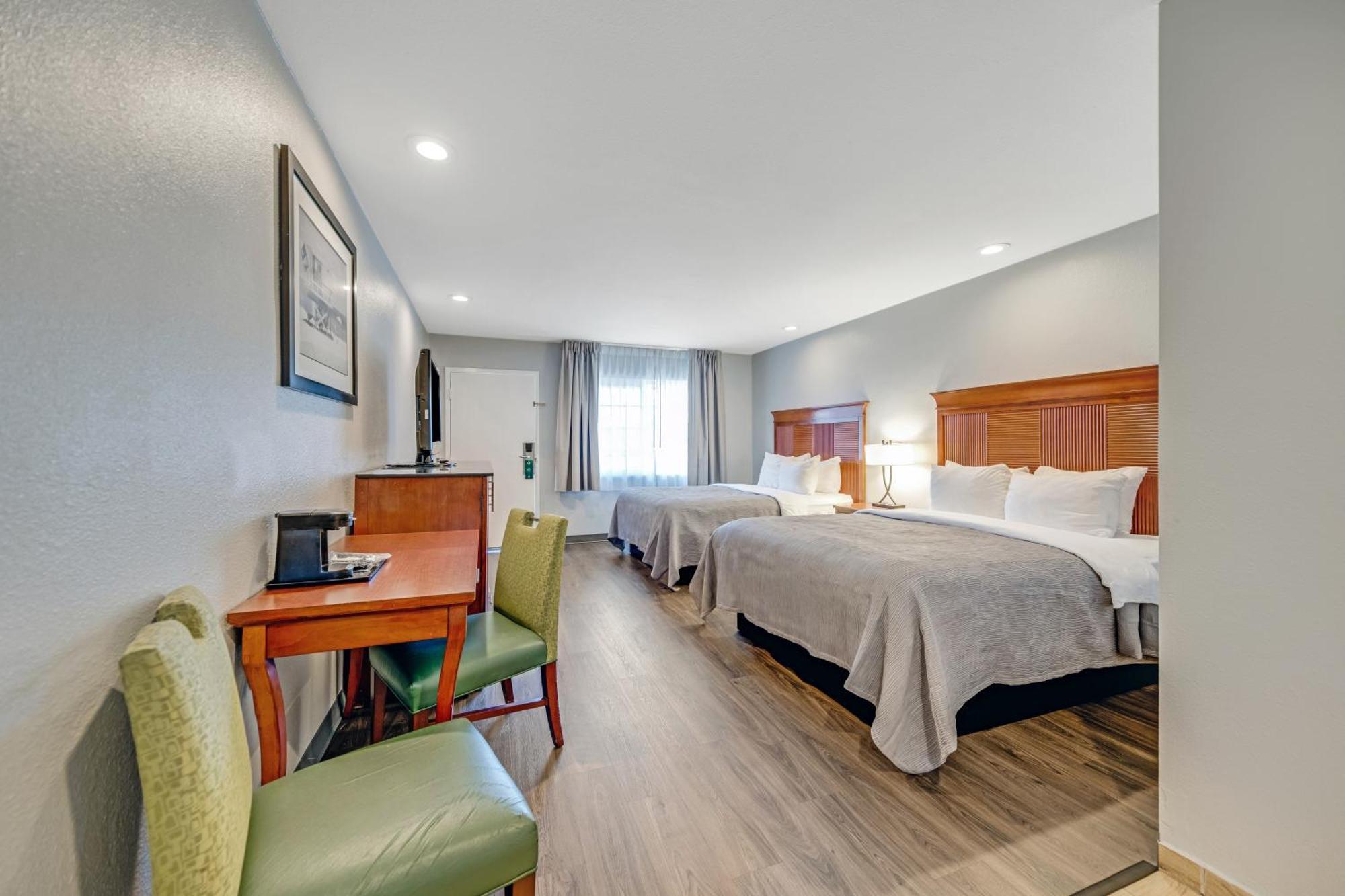Inn Quality Santa Cruz