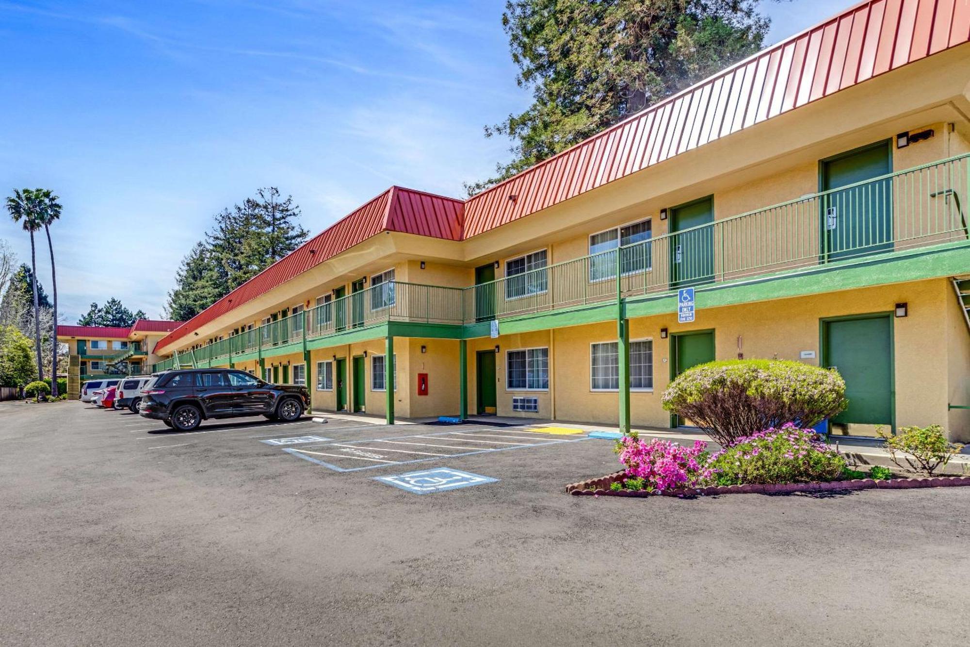 Inn Quality Santa Cruz
